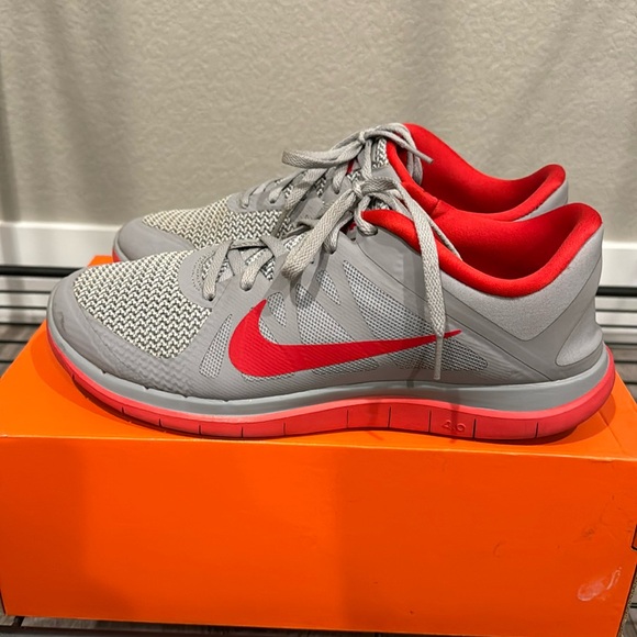 Men’s Nike Free Run 4.0 - Picture 1 of 4